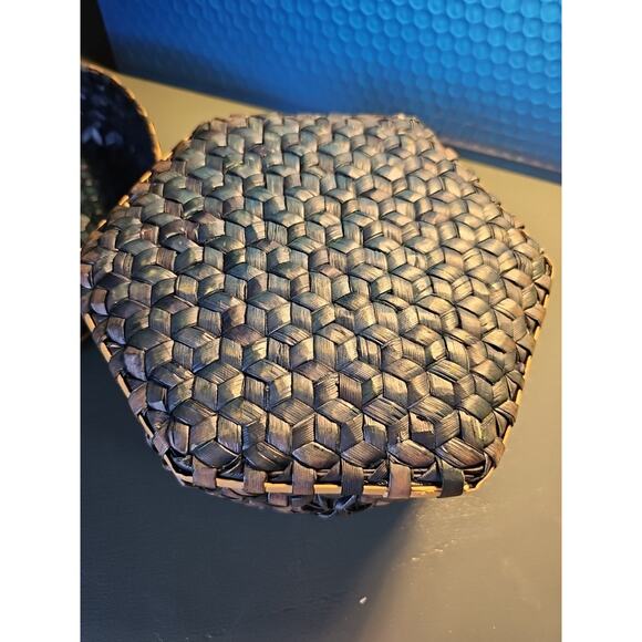 Vintage Woven Grass‎ Basket With Cover. Farmhouse, Sewing. - Picture 9 of 16